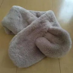 ファーマフラー　薄紫色