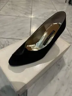 美品✨BOUTIQUEOSAKI ブティックオーサキ23.5cmヒールパンプス黒