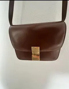 ブラウンレザーショルダーバッグ