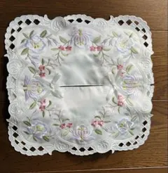 花柄刺繍ティッシュボックスカバー