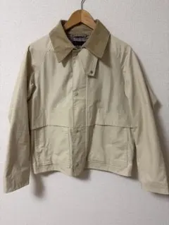 ユニクロ ユーティリティショートブルゾン　Sサイズ
