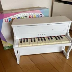 KAWAI カワイ アップライトピアノ 1152 ホワイトのサムネイル