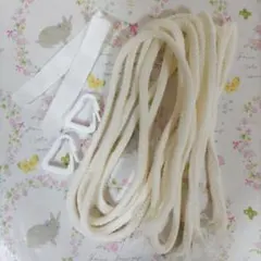 ナチュラルロープとテープ、フック付き