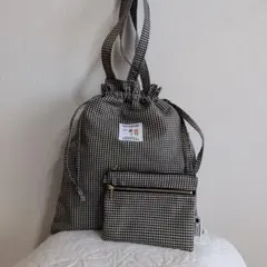 巾着バックとポーチのセット