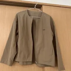 ラコステ　クルーネック　ショートブルゾン　ジャケット ベージュ