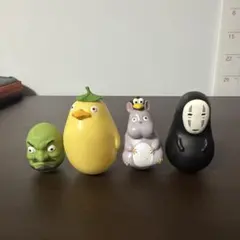 ジブリ　千と千尋の神隠し　起き上がりこぶし　4体セット