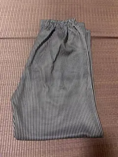 ストライプ　ストレートレッグパンツ