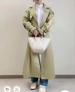 Petit Fleur ボリュームスリーブトレンチのサムネイル