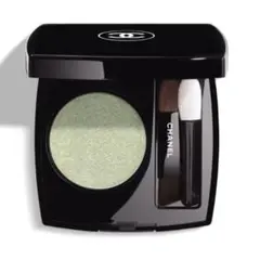 CHANEL 単色アイシャドウ　オンブルエサンシエル　222ジェイドファセッテ
