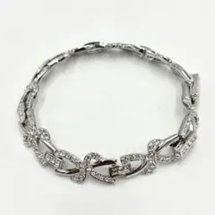 スワロフスキー　SWAROVSKI ブレスレット　クリスタル　シルバーカラー