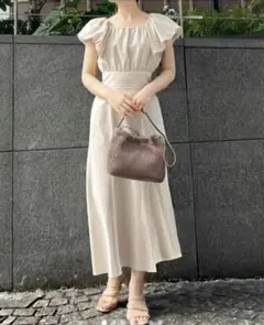 ラグナムーン　バルーンスリーブパイピングワンピース