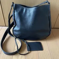 kitamura レディースショルダーバッグ レザー　ブラックのサムネイル