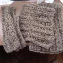 ベージュ ニット アームウォーマー 帽子、マフラーの３点セット