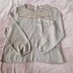 ハニーズ　ベージュ レース長袖トップス