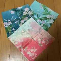 花柄ハンカチセット（青・緑・ピンク）