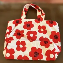 手作り赤と白の花柄エコバッグ