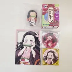 新品◆ 鬼滅の刃 全集中展 無限列車編・遊郭編 竈門禰豆子 ブロマイド 缶バッジ