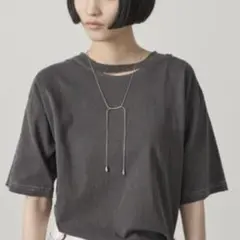 AIC.✾ピグメント加工カットアウトダメージ 半袖Tシャツのサムネイル