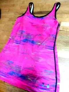 Under Armour タンクトップ カップ付き ピンク 最終値下げ