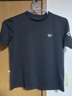 Reebok 黒 半袖Tシャツ