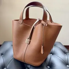 正規品CHARLES & KEITH ブラウン ハンドバッグ 3WAY - メルカリ
