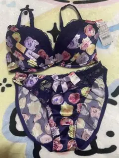 エメフィール　花柄 ブラジャー ショーツ セット E65 新品のサムネイル