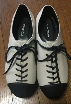 ローファーのサムネイル
