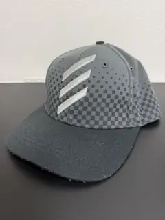 アディダスキャップ　フリーサイズ（57〜60cm）