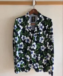 【Deuxieme classe】艶やかなジャケットのサムネイル