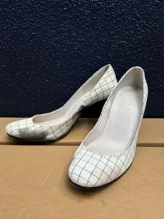 ホワイト・チェック柄 ヒールパンプス
