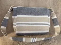 ストライプショルダーバッグ