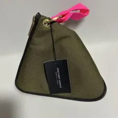 Item thumbnail for item 70e93b0e-6f55-4537-9c5e-6679d8df116d