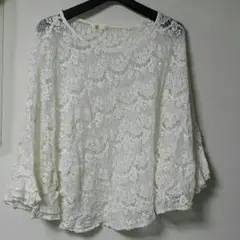 ホワイトトップス♡ポンチョ風♡