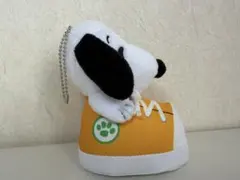 SNOOPYスヌーピー　マスコット　スニーカー　ぬいぐるみキーホルダーのサムネイル