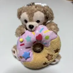 【タグ付き】ダッフィー　フィルドウィズジョイ　ぬいぐるみ　バッジ　ドーナツ