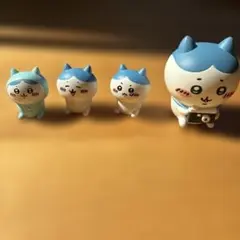 ちいかわ　ハチワレ　ミニフィギュア 4体セット