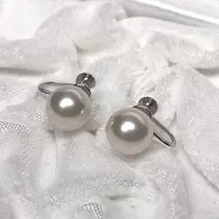 Item thumbnail for item be52e2e3-3378-4415-907f-f45fc985e56d