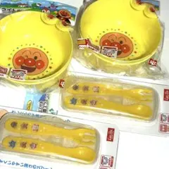 【未開封】アンパンマン ライトボウル 抗菌スプーンフォーク(ケース付き)セット