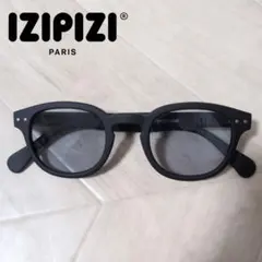 イジピジ IZIPIZI / ウェリントン型サングラス