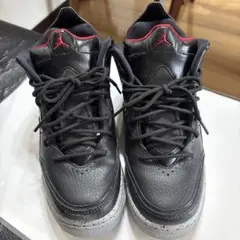 Jordan スニーカー ブラック レッドのサムネイル