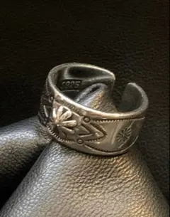 シルバー色メキシカンジュエリー　ボヘミアン リングヴィンテージインディアン