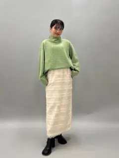 【新品】SHIPS シップス　フリンジ　ジャガード　サイドライン　スカート　36のサムネイル