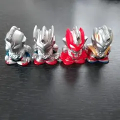 ウルトラマン　指人形　4体セット