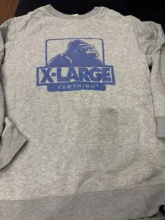 値下げ中！　X-LARGE トレーナー 8T グレー