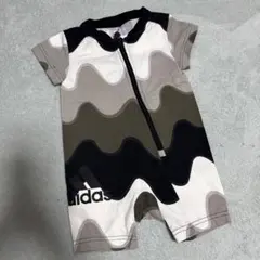 YM様 adidasロンパース70cmのサムネイル
