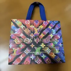 LOUIS VUITTON ホリデー限定袋 レア メッセージカード付きのサムネイル