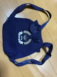adidas Originals 巾着型 バックパック ネイビー