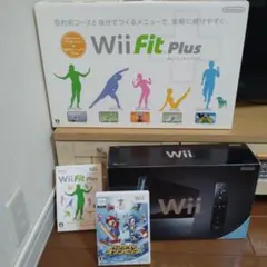 任天堂 Wii ブラック　Wii Fit Plus 本体 等セット