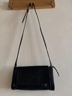 イルビゾンテ　ショルダーバッグ　黒