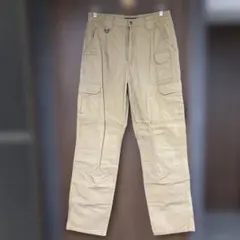 Item thumbnail for item 490da7c3-902c-4d03-aa3b-eb5c8b27b325